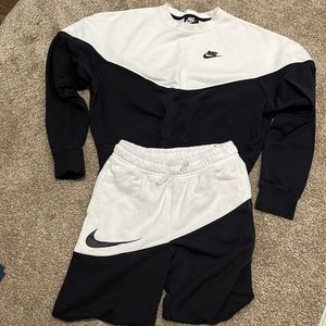 Nike Retro Sweat Suit